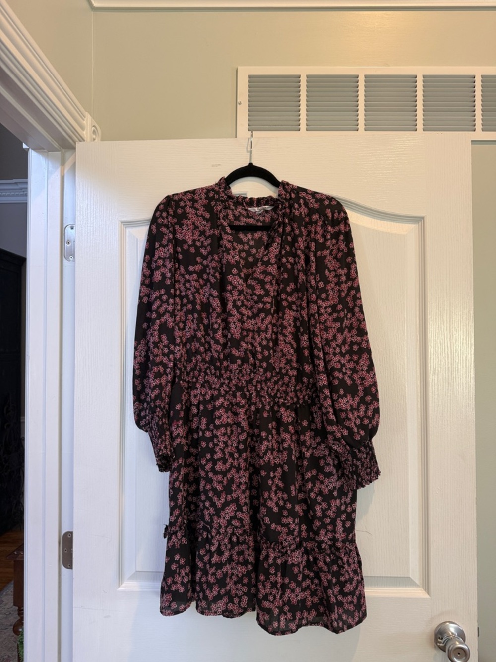 Steve Madden Black Long-Sleeve Floral Tiered Dress